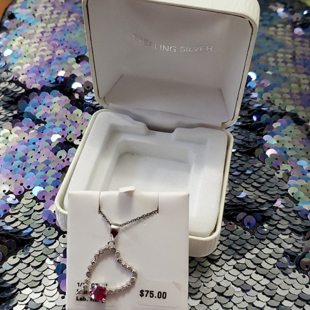 Ruby Necklace - Picture 5 of 7
